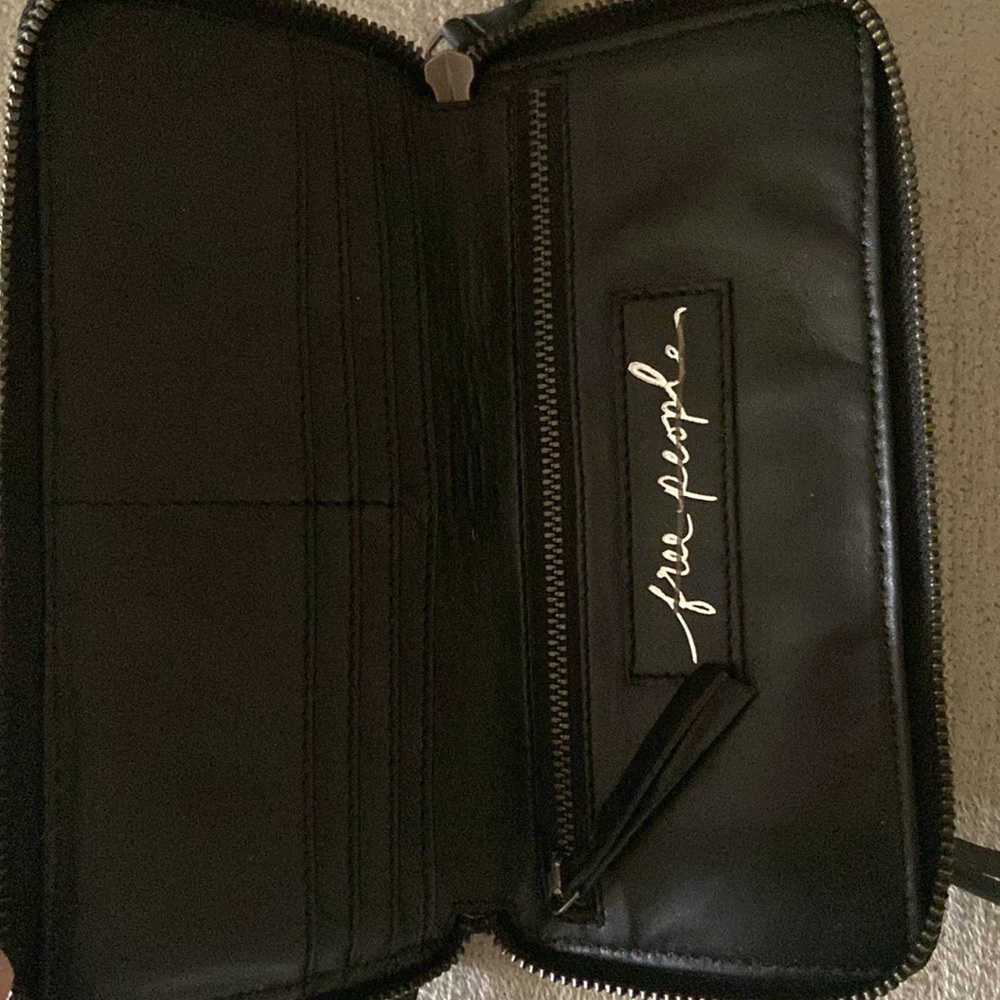 FREE PEOPLE COWHIDE WALLET - Picture 6 of 6